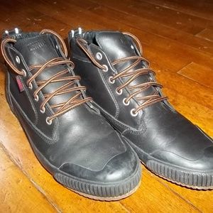 Chrome Workboot Size 9